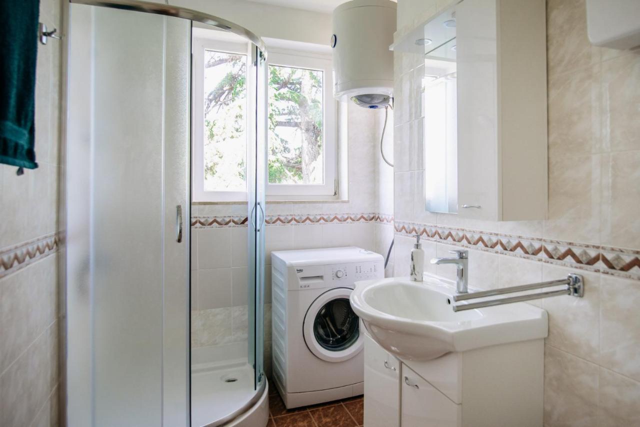 Sunnynest Apartment - 3Br Apt With Free Parking & Wi-Fi, Close To Lapad Bay Beach Dubrovnik Extérieur photo