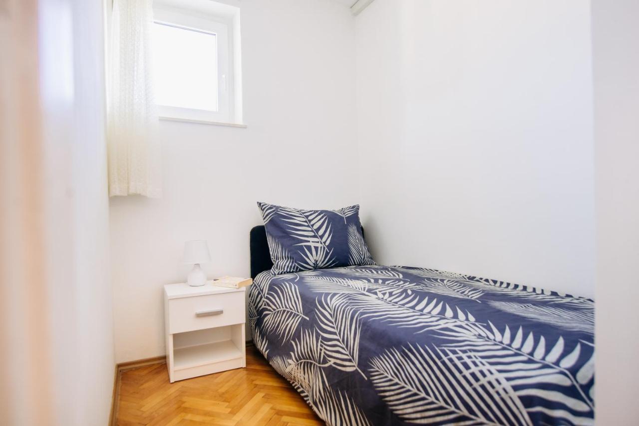 Sunnynest Apartment - 3Br Apt With Free Parking & Wi-Fi, Close To Lapad Bay Beach Dubrovnik Extérieur photo